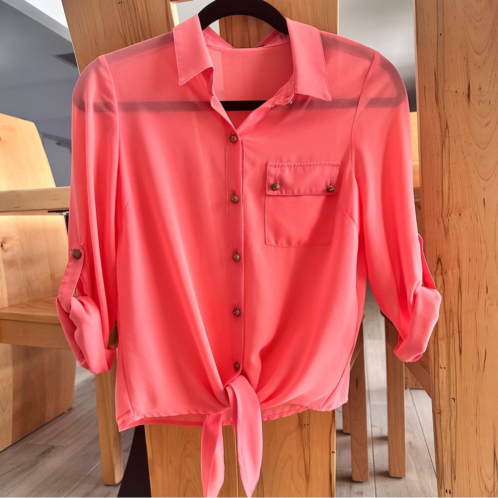 Button down shirt S